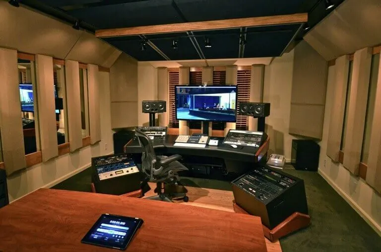 acoustic treatment mix room