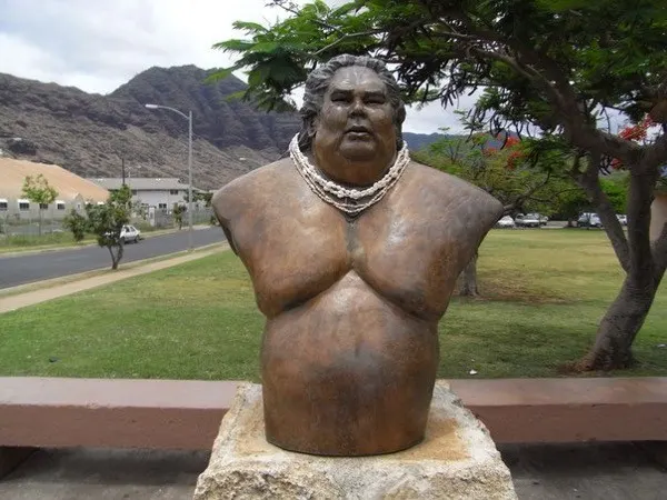 israel kamakawiwoole statue