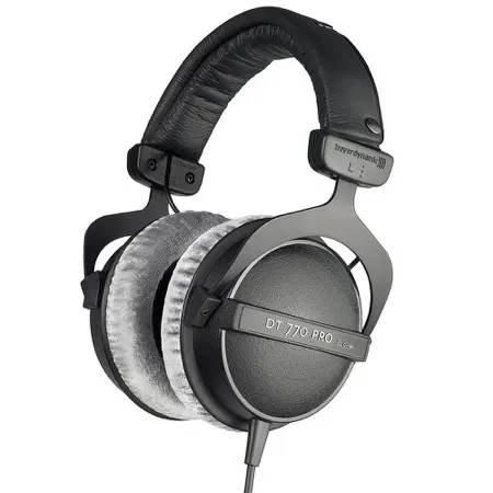 professional studio headphones