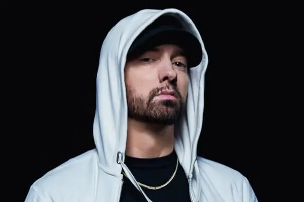 eminem is without a doubt the best rapper of all time