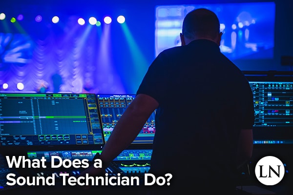 what does a sound technician do