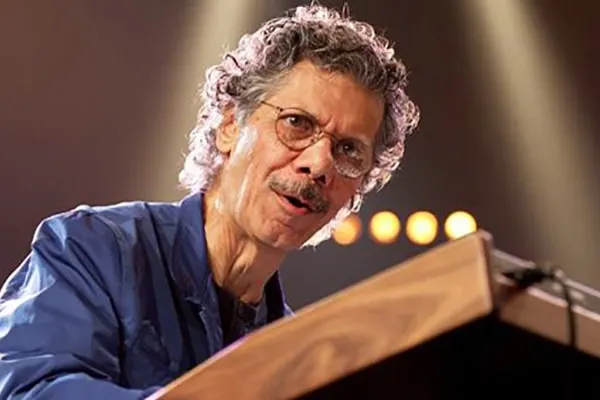 Chick Corea is known for his work with Return to Forever and Miles Davis and is easily one of the greatest jazz keyboardists ever.