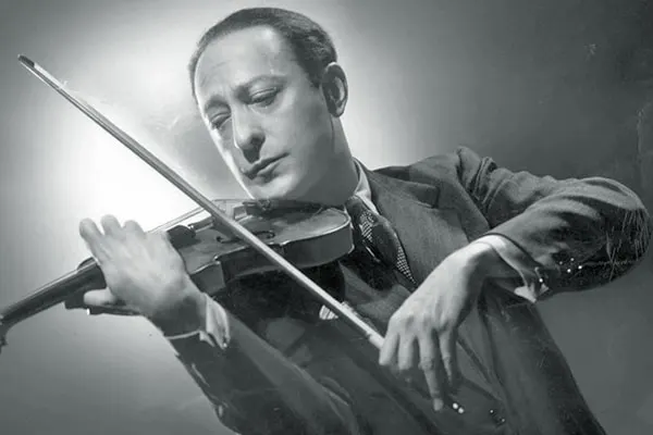 Jascha Heifetz's skill alone has earned him our top spot. 