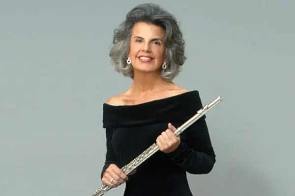 Jeanne Baxtresser is an American flutist and is our 4th best flute player in the world. Even at 14 years of age she played with the Minnesota Orchestra.