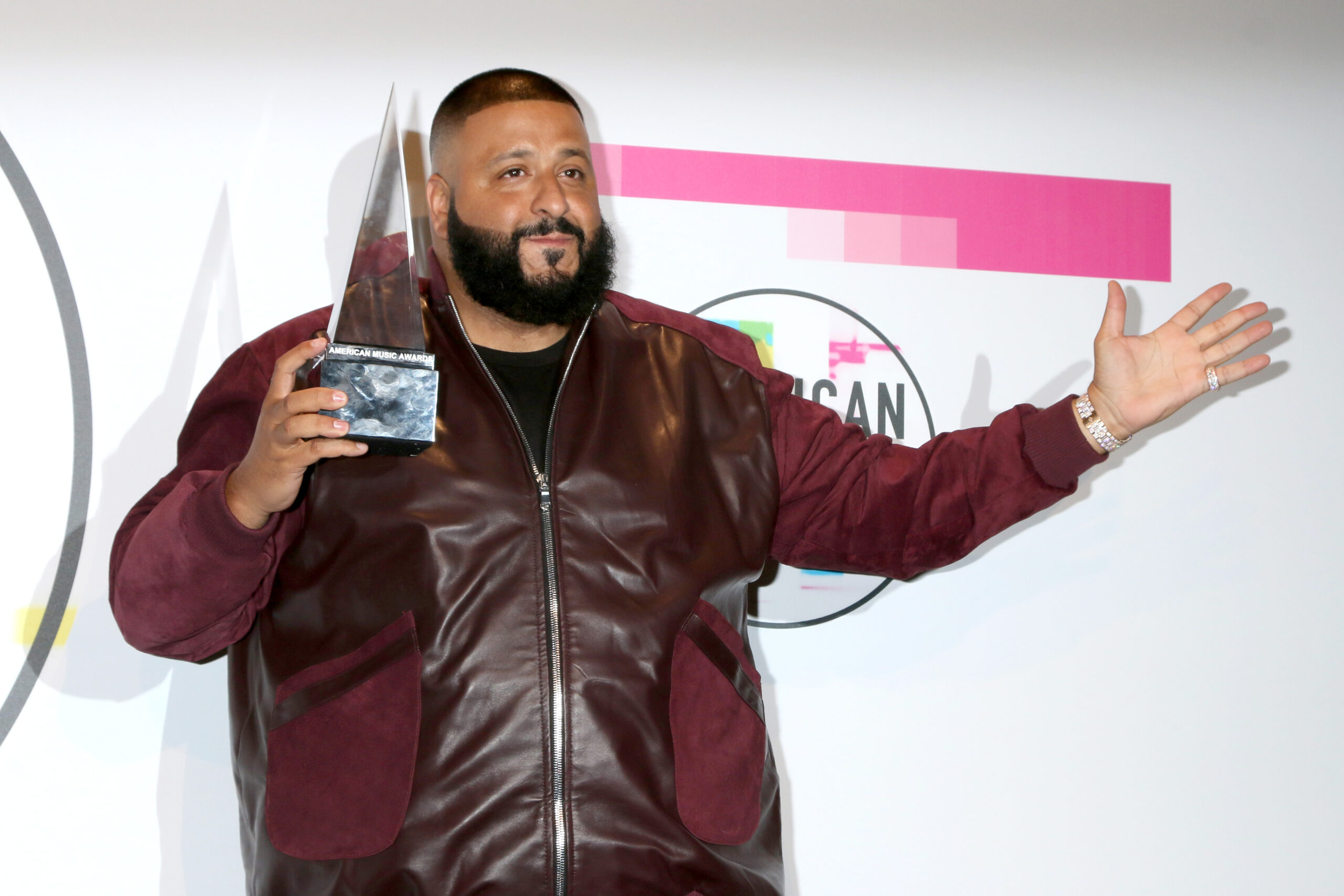 DJ Khaled receiving an award